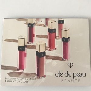 Cle de peau lip gloss kit!
